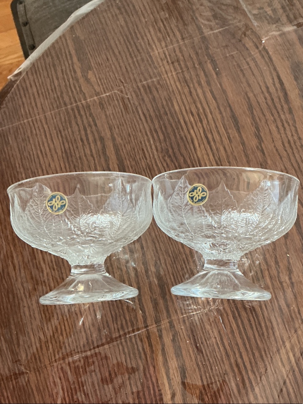 vintage Hoya Crystal glass dessert bowls from Japan, featuring an embossed leaf
